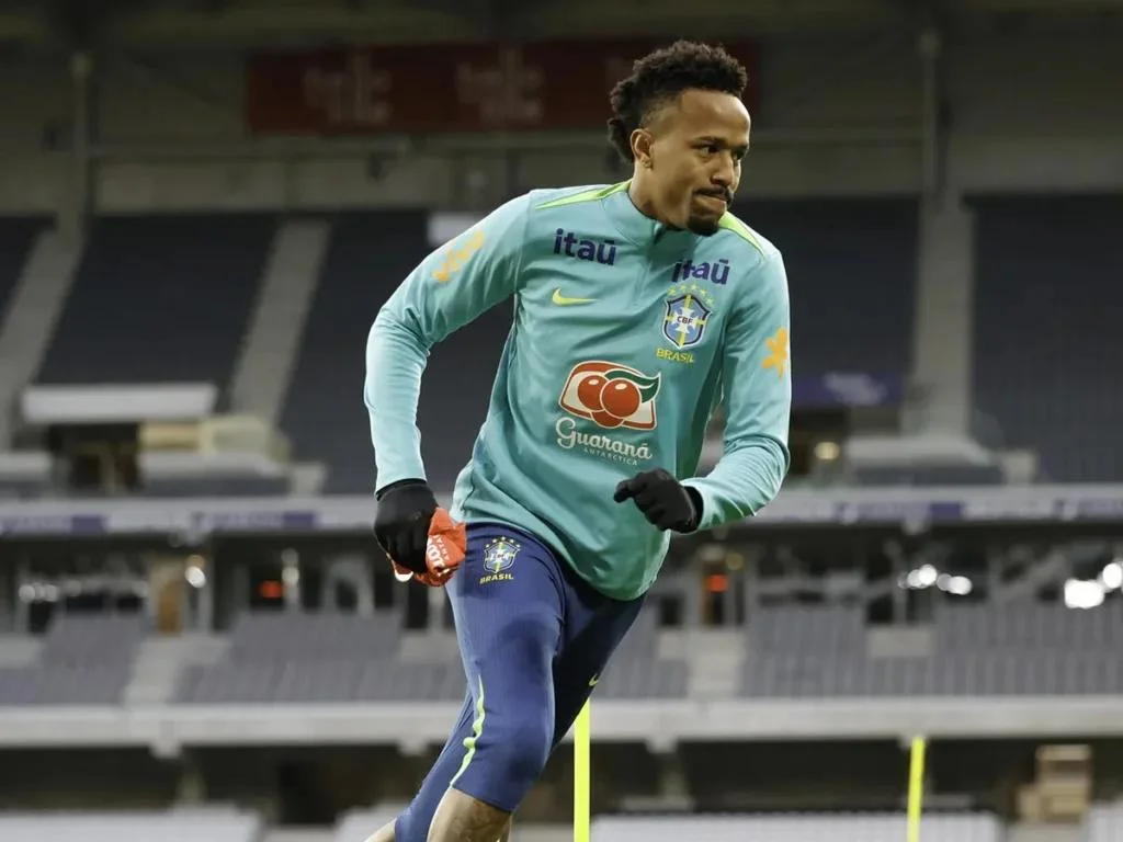 Jogador passa por acompanhamento físico em meio à rotina intensa do futebol profissional