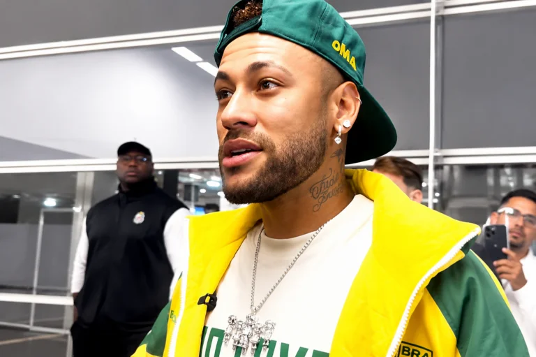 Neymar em meio à temporada de pressão e lesões no Santos em 2026