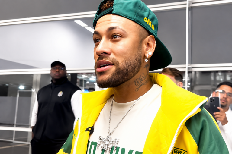 Neymar expõe falha da arbitragem e amplia clima de tensão no Santos após derrota na Vila
