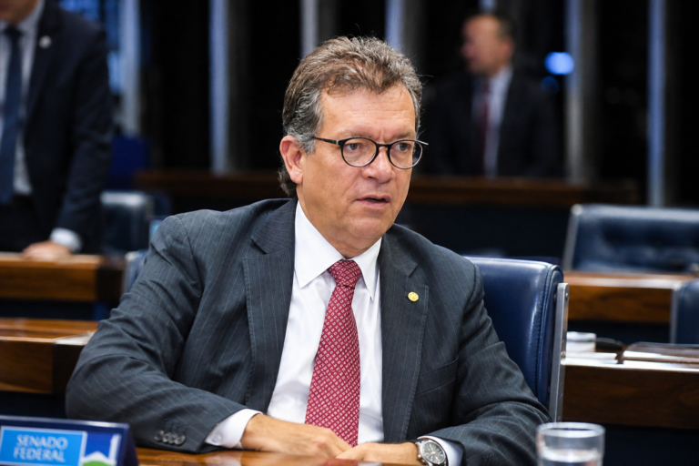 Projeto voltado a idosos amplia presença social de Laércio Oliveira no debate político sergipano